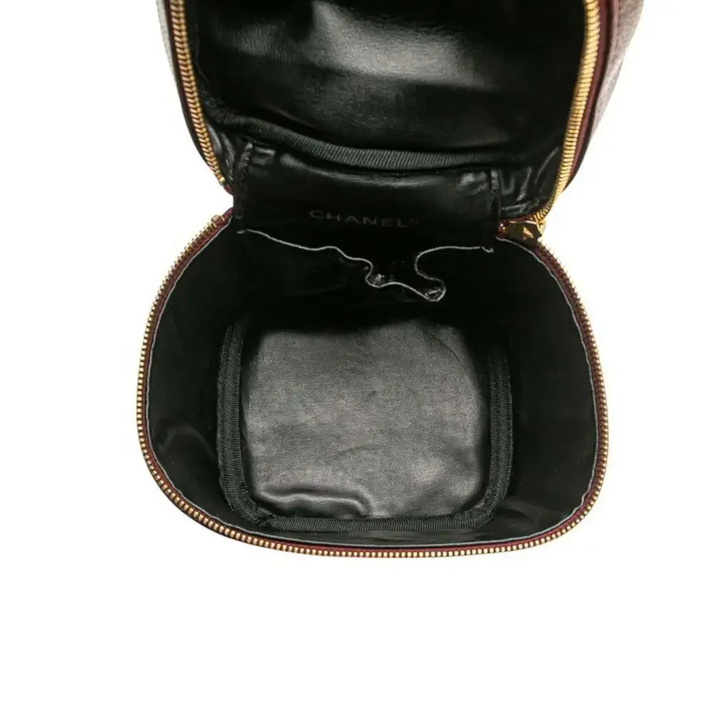 CHANEL Caviar Leather Logo Vanity Bag